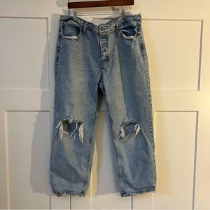 🔥2/$50🔥 Abercrombie & Fitch Light Wash The Dad High Rise Jeans